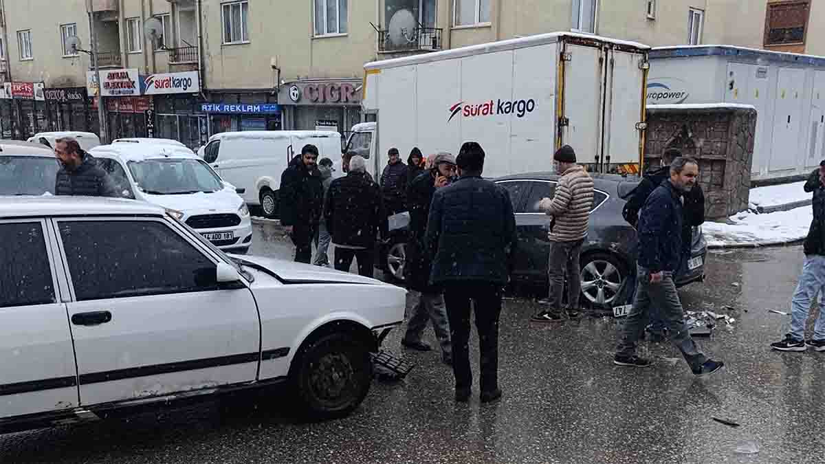 Gerede'nin Olaylı Caddesinde Ortalık Yine Karıştı2