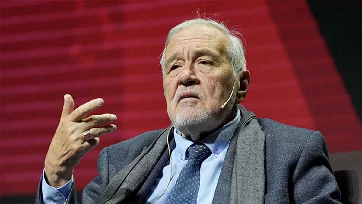 İlber OrtaylıTarihçi ve yazar Prof. Dr. İlber Ortaylı, 78 yaşında hayatını kaybetti.