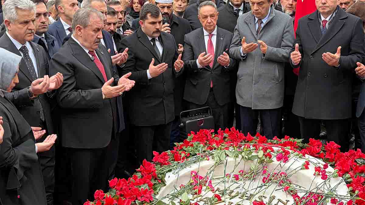 Muhsin Yazıcıoğlu