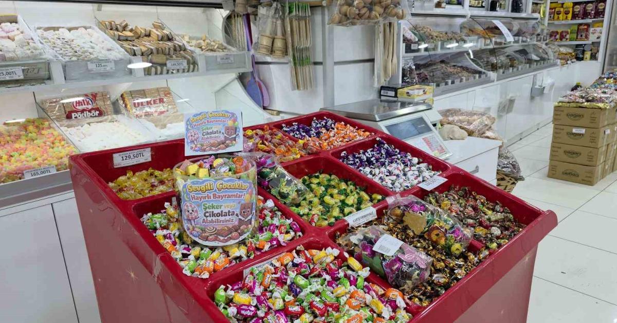 duzcede esnaftan cocuklara bayram surprizi S46IKqLC.jpg