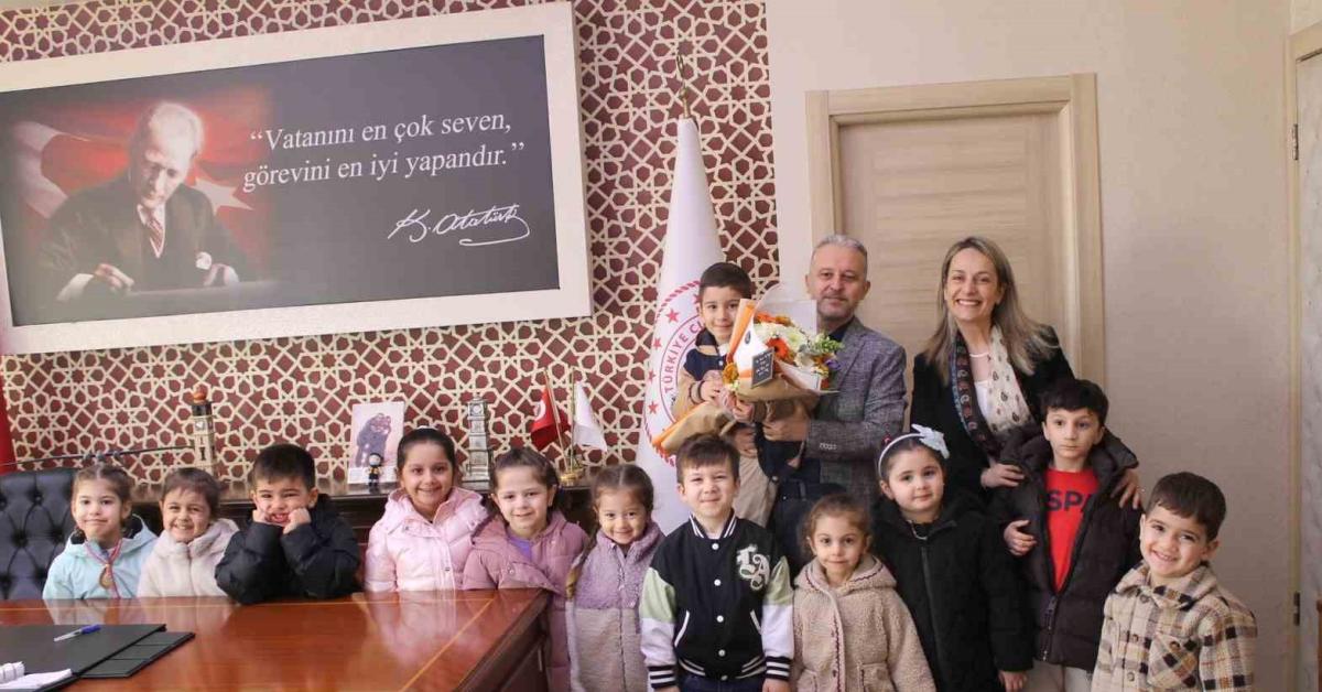 duzcede miniklerin tip bayrami nesesi kwm87hQJ.jpg