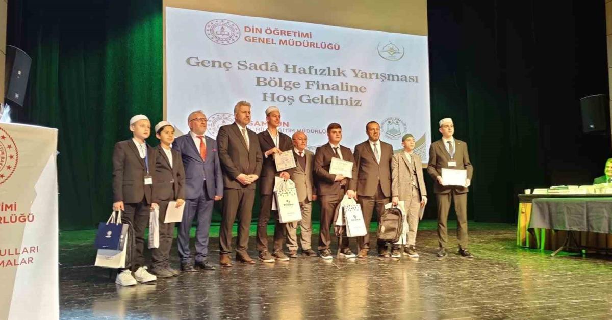 genc hafiz zonguldakin gururu oldu 3CMAGOCJ.jpg