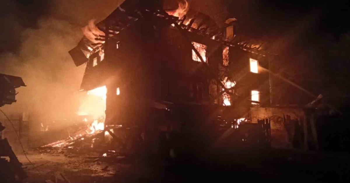 kastamonu dadayda yangin felaketi ev ahir ve samanlik kul oldu 3BMrFxDV.jpg