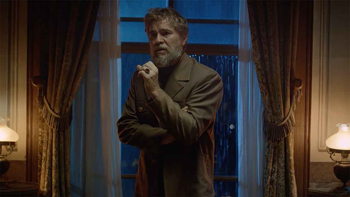 Engin Altan Düzyatan Bir Adam Yaratmak