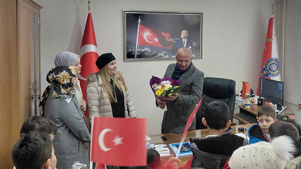 Gerede’de Minik Öğrencilerden Anlamlı Ziyaret5