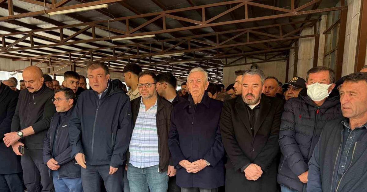 ankara kizilcahamam belediye baskani suletman acarin aci gunu gEzV38Dx.jpg