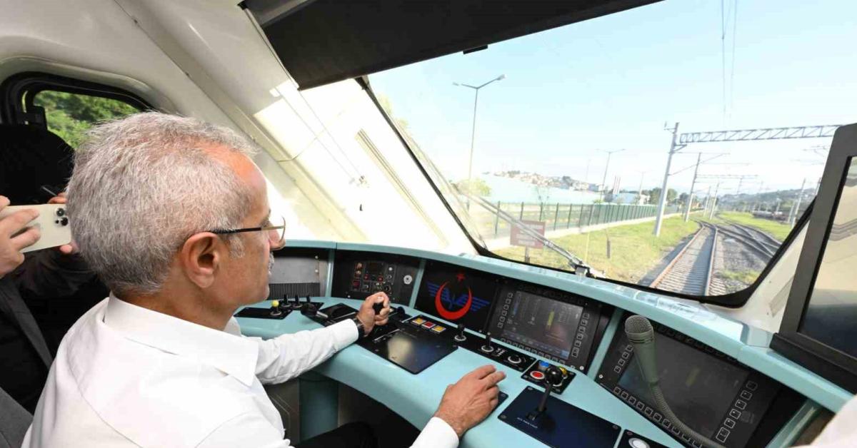 ankarada 140 milyon yolcu tasindi v8ju5HOO.jpg