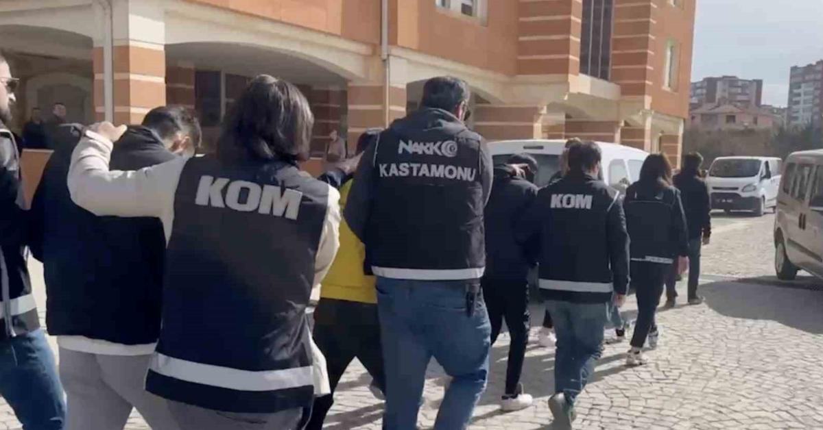 kastamonuda 3 saniga 12 yil ceza 3hxiYfGA.jpg