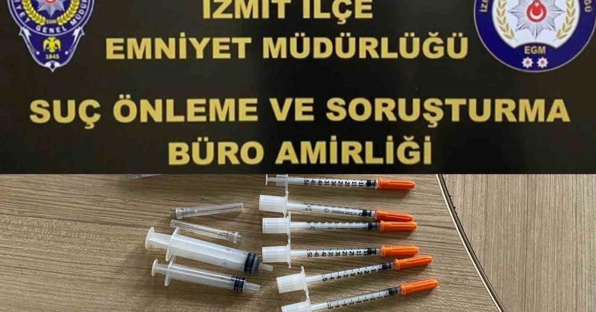 kocaelide estetik salonu operasyonu yasakli cihazlar ele gecirildi Fm3TiiMp.jpg