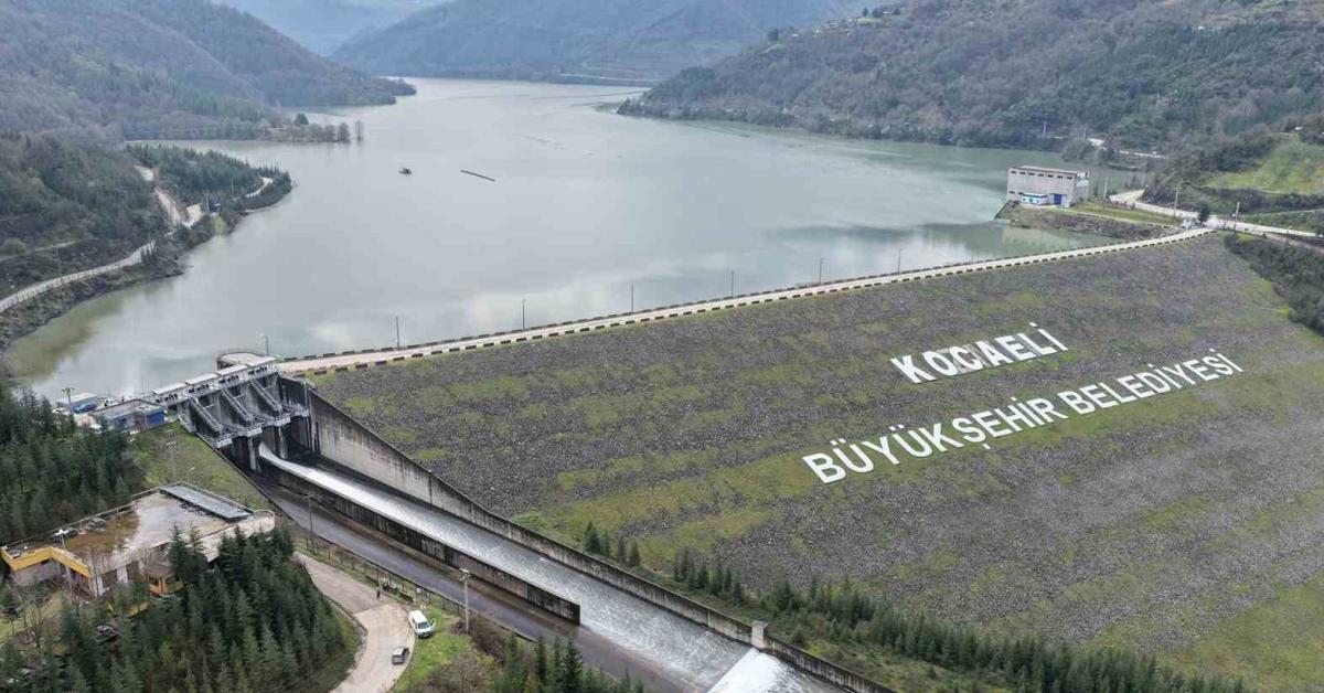 kocaelideki saganak yagislar barajlari doldurdu nVOZAGAW.jpg