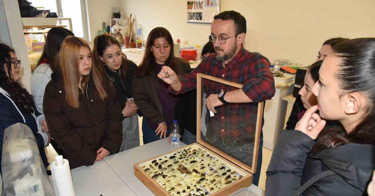 yigilcadan duzce universitesine ogrenci ziyareti S482k7V3.jpg