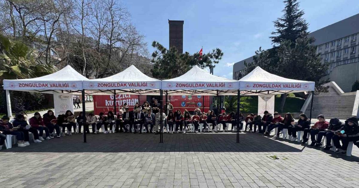zonguldakta kitap okuyoruz etkinligi buyuk ilgi gordu mHfT5pqg.jpg