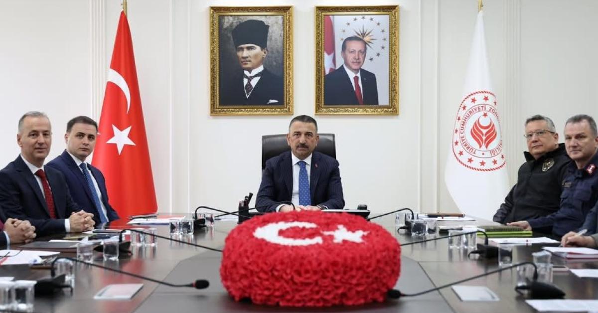 zonguldakta orman yanginlariyla mucadele konusuldu tNSMK84O.jpg