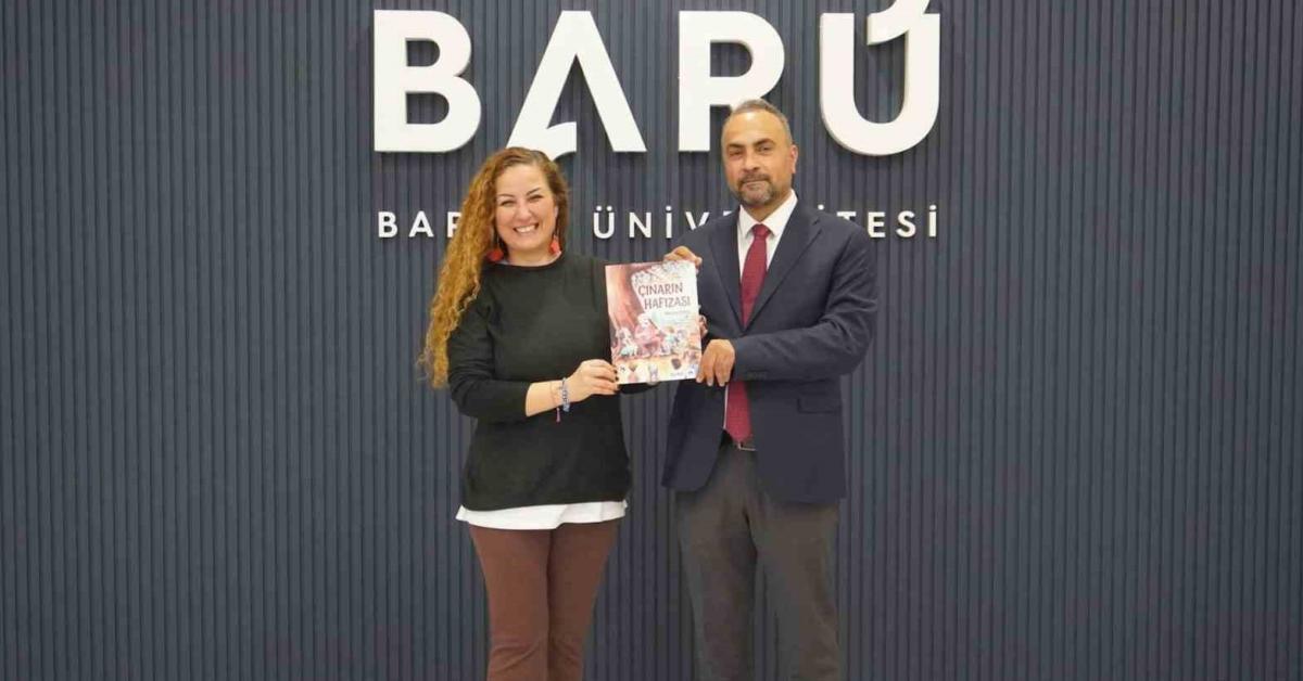 bartindaki 640 yillik cinar agacinin kitabi yazildi KzKJFFGW.jpg