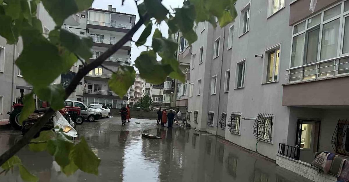 cankirida saganak yagis hayati olumsuz etkiledi 4Emde1LC.jpg