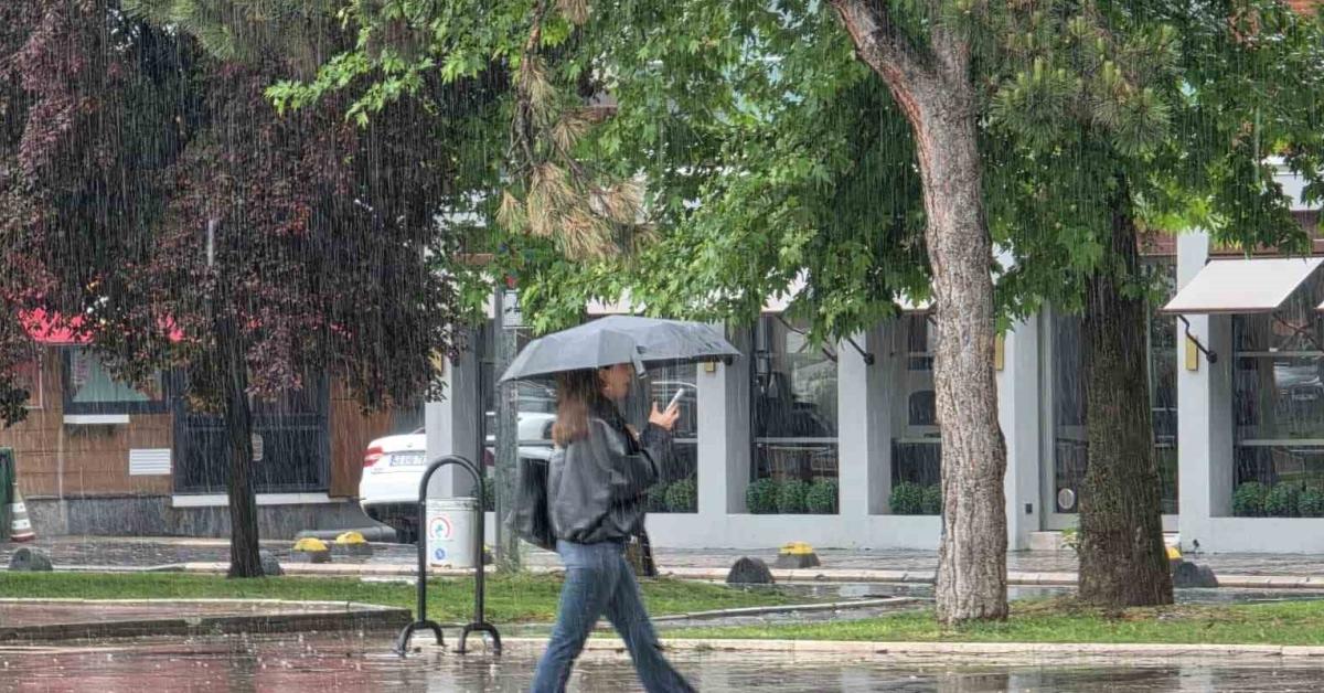 duzcede beklenen saganak yagis icin uyari yapildi qnVgfKXH.jpg