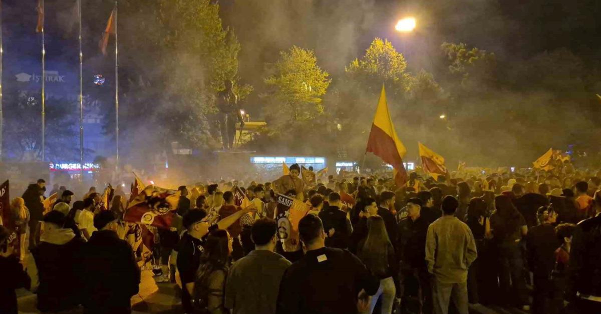 duzcede galatasarayin sampiyonlugu boyle kutlandi nkahGtpa.jpg