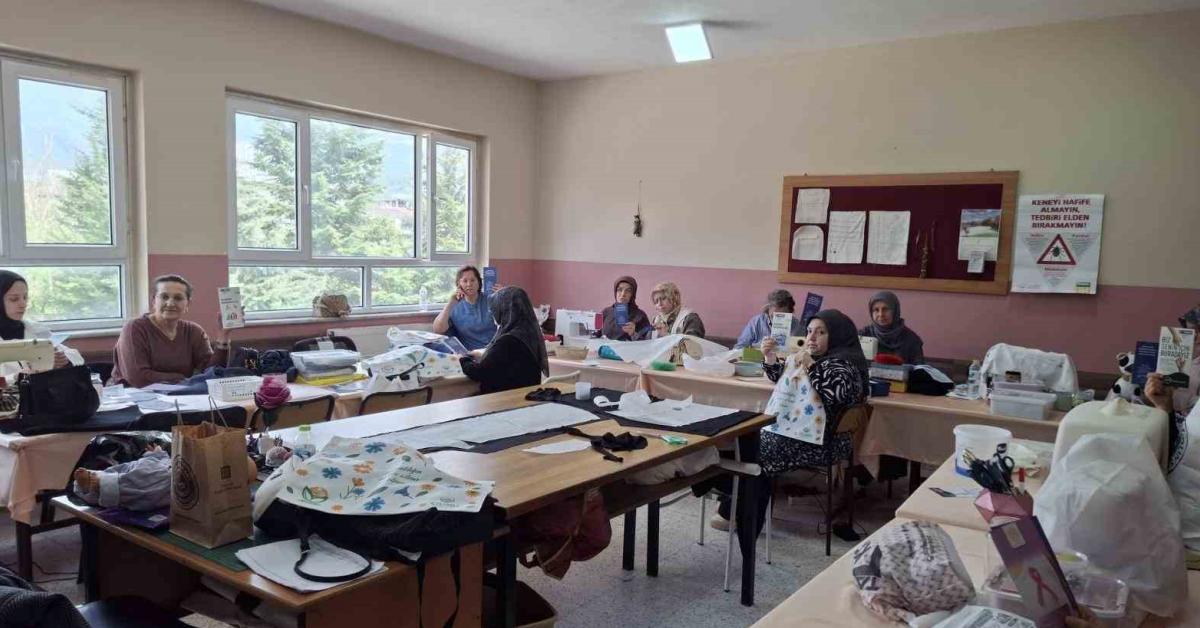 duzcede saglik semineri duzenledi yVQ4nuCj.jpg