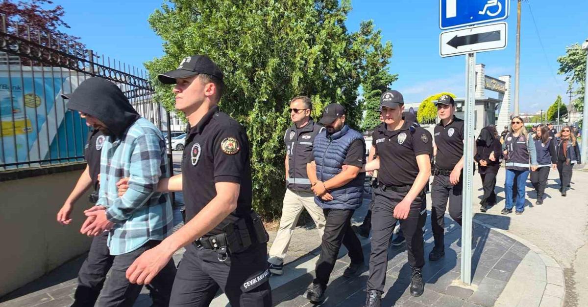 duzcede staj skandali 21 kisi gozaltin alindi URRTH6mb.jpg