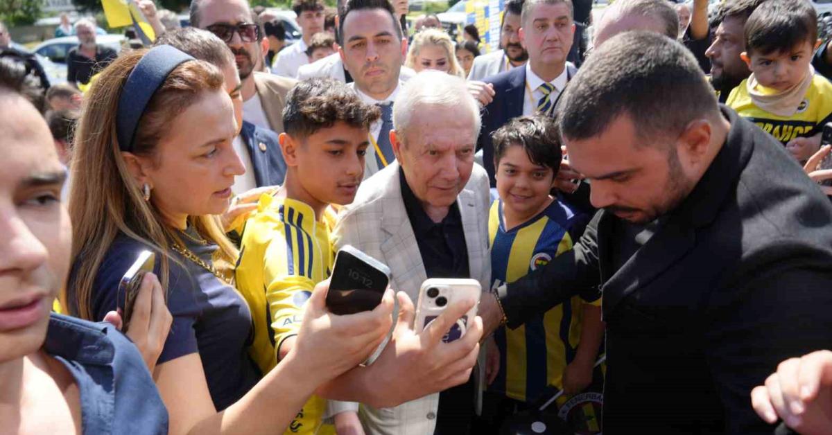 fenerbahcelilere mujdeler olsun aziz yildirim resmen acikladi RUQlDIal.jpg