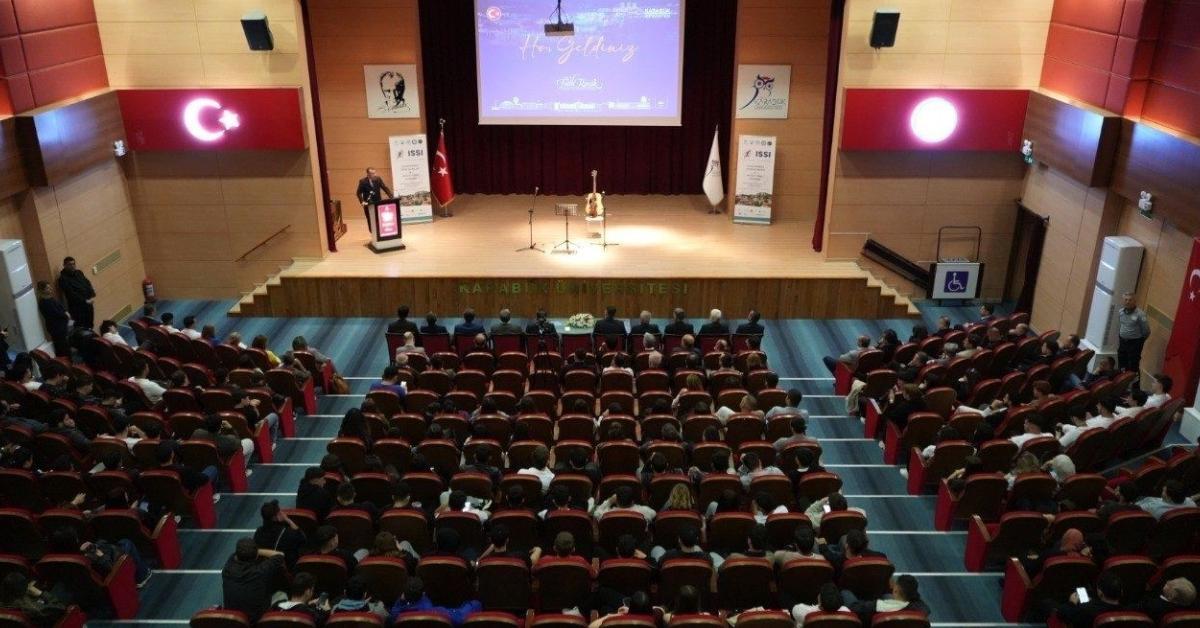 karabukte spor bilimleri kongresi gerceklesti QNOCwKG1.jpg