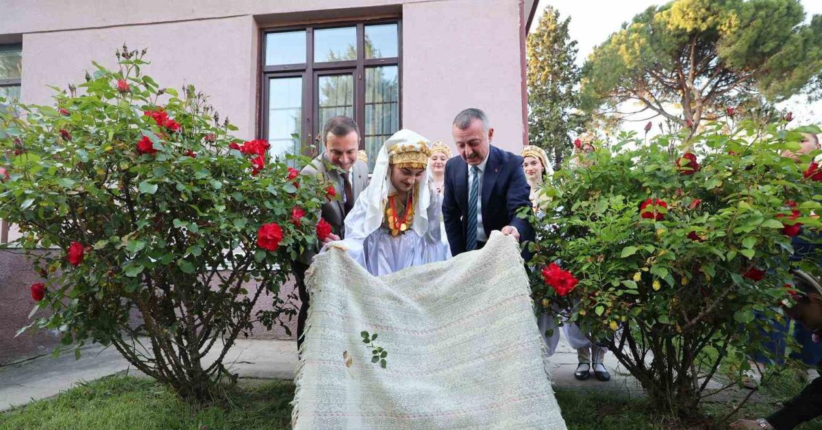 kocaelide hidirellez coskusu gelenekler yeniden hayat buluyor 9eBKCKhR.jpg