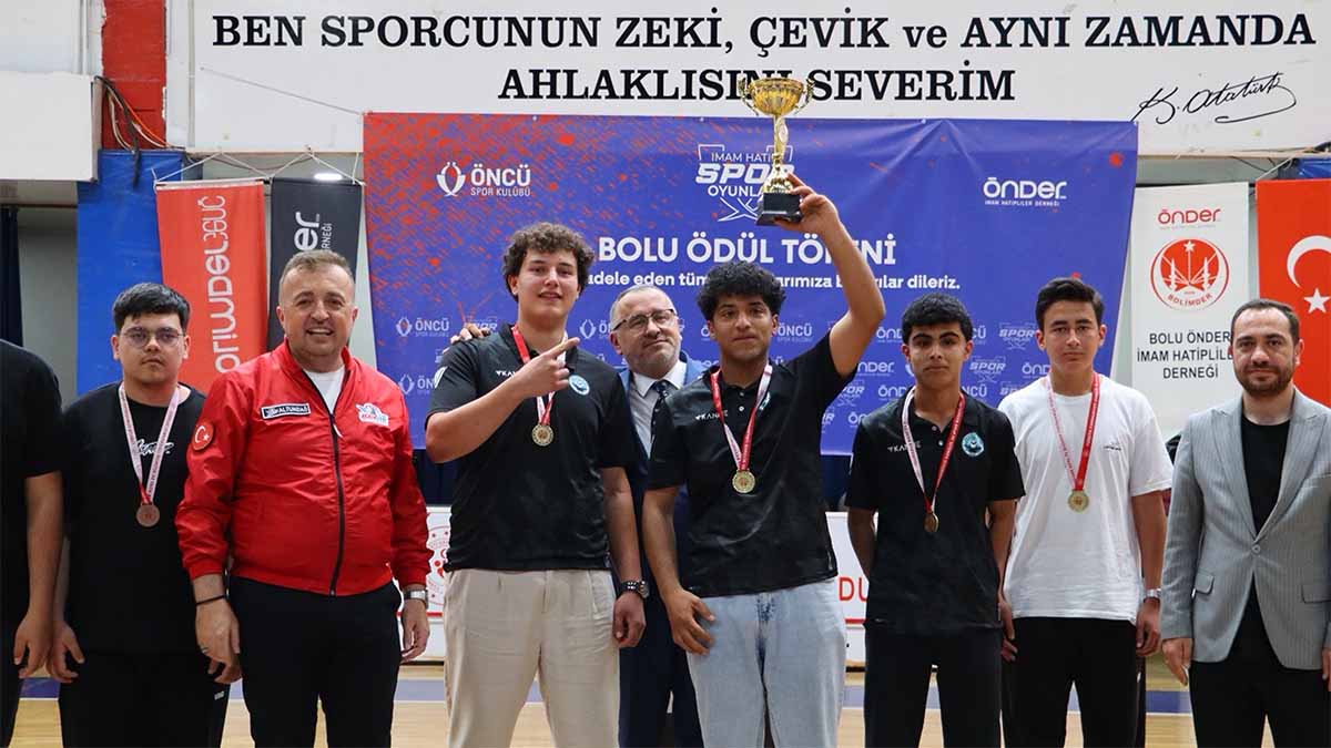 236 Sporcu Bolu’da Kıyasıya Mücadele Etti