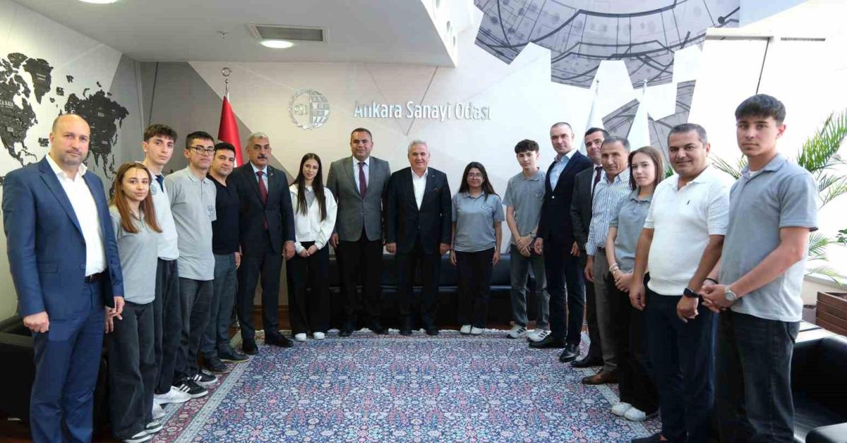 ankaradan hollandaya deneyim yolculugu RLg6uQzU.jpg