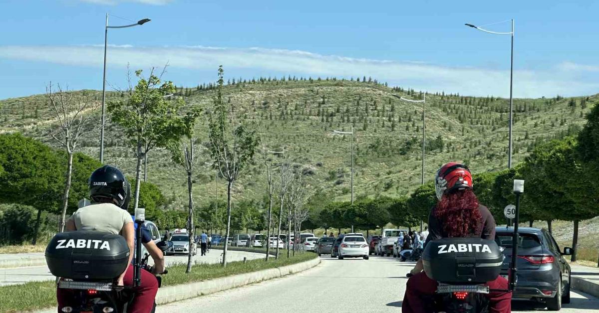 cankirida yksye gec kalan adaylara destek iKG8nRyZ.jpg