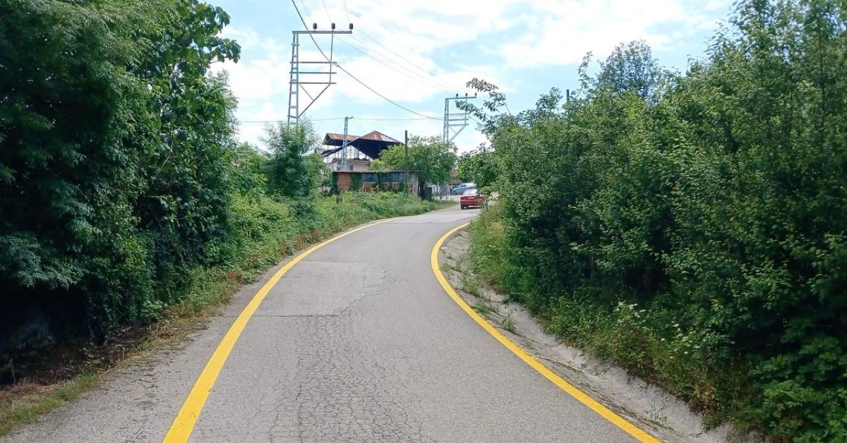 duzcede yol cizgi calismalari tamamlandi uLsLqbPD.jpg