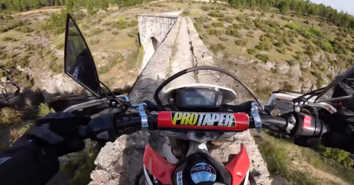 karabuk safranboluda tehlikeli motosiklet surusu sY96k2mD.jpg