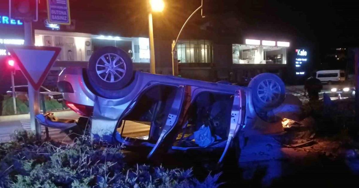 karamurselde feci kaza 4 yarali var 3Vl7Q5Ks.jpg