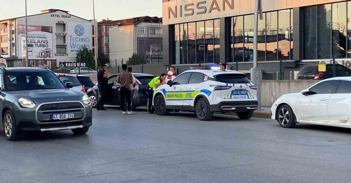 kocaelide siz benim kim oldugumu biliyor musunuz diyen alkollu surucuye ceza yagdi kkjCMlaR.jpg