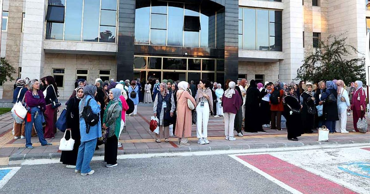 ankarada ucretsiz gezi firsati ilk kafile yola cikti As7OQzwq.jpg