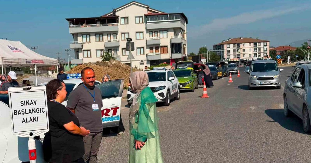 duzcede ehliyet heyecani lvbn2UxQ.jpg