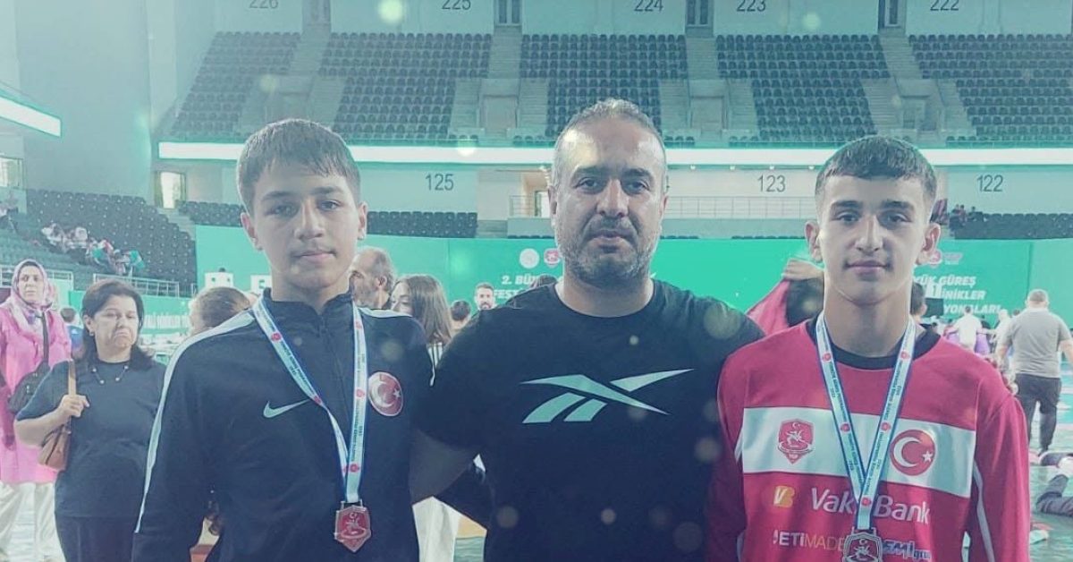 duzcenin yildizlari gumus madalya kazandi Bpkz1npL.jpg