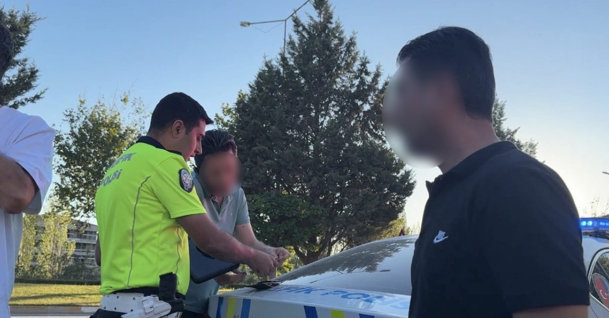 eskisehirde alkollu surucu kaza yapti HN8rLFUA.jpg