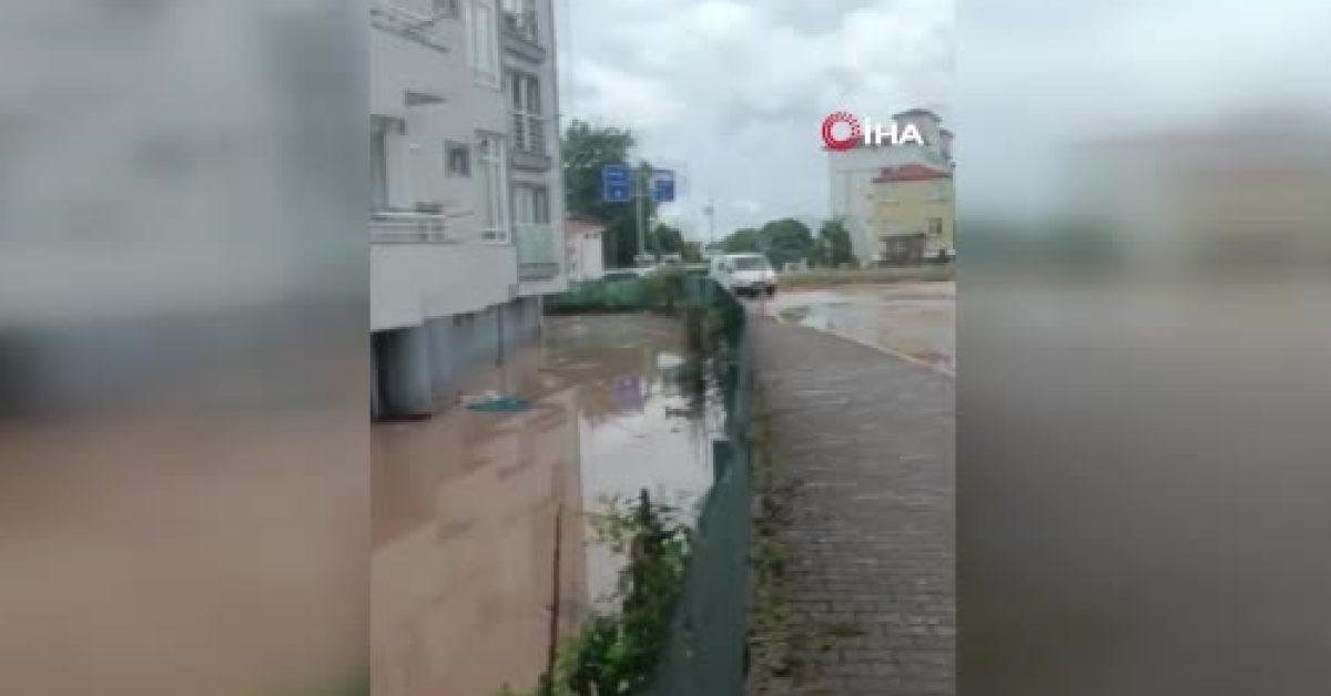 kastamonuda sel felaketi 150den fazla ev su altinda kaldi MjY7kOOV.jpg