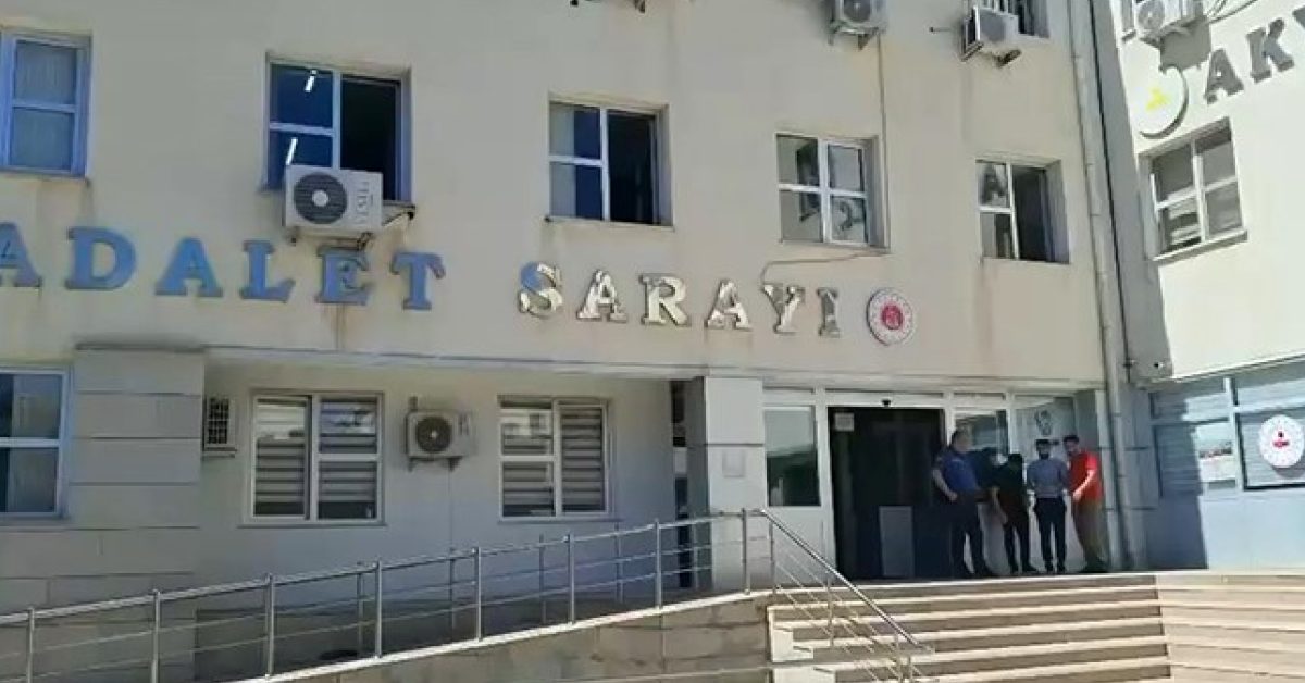 ankara akyurtta hirsizlik suphelileri tutuklandi 9BR2y7Ex.jpg