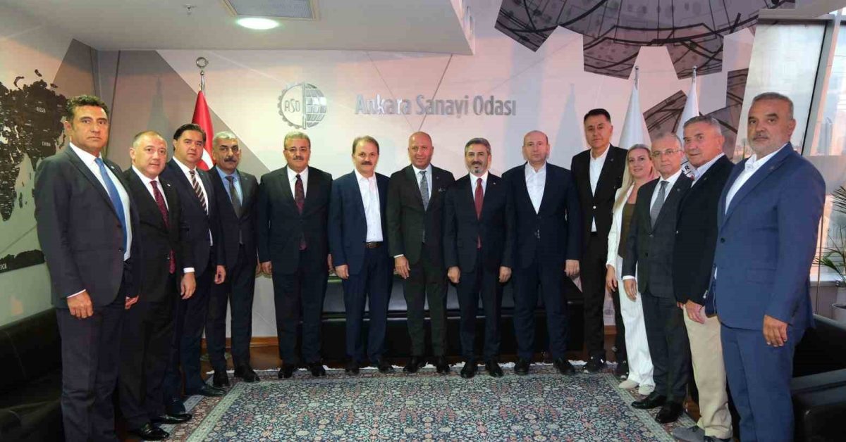 ankarada sanayicilerin is gucu ve istihdam sorunlari masaya yatirildi YmkxuIhk.jpg