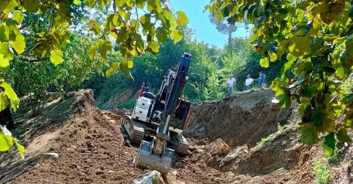 duzce gumusovada heyelan tehlikesine karsi tas tahkimat baslatildi CEPzA77x.jpg