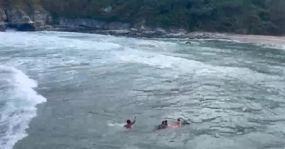 kocaeli kandirada denize giris yasagina uymadi tehlikeye girdi I8PUXp9D.jpg