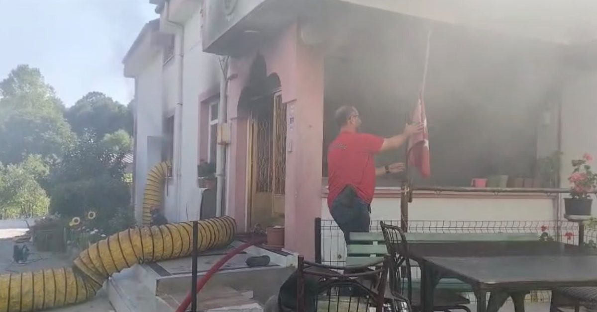 kocaeli kartepede yatak odasinda yangin cikti hVCWgX2Q.jpg