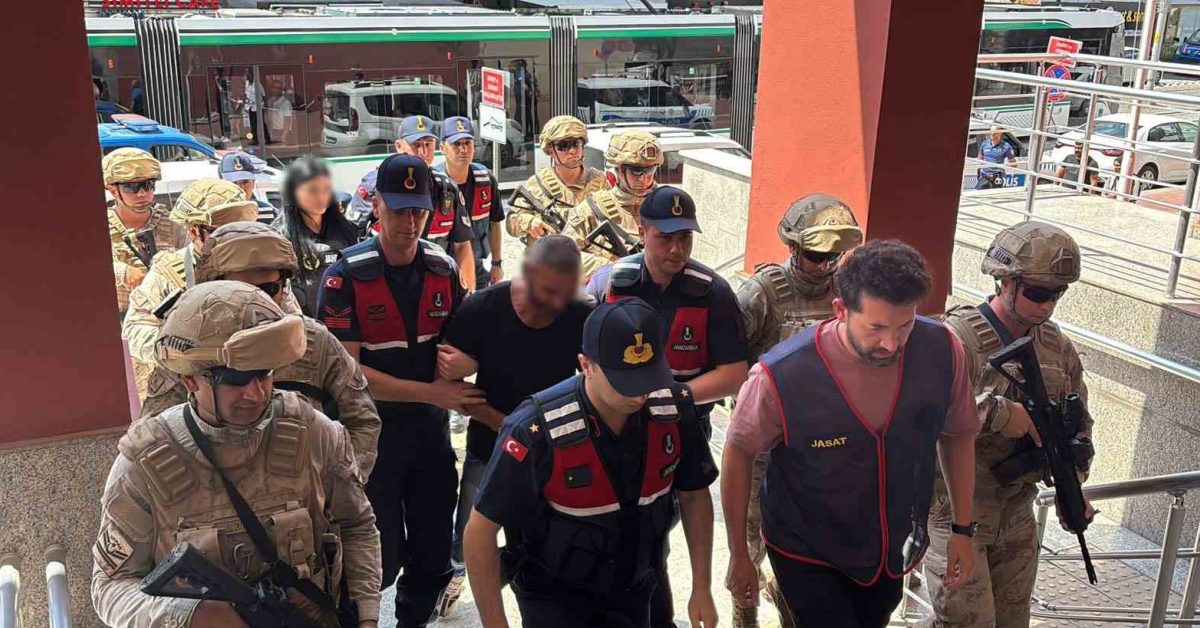 kocaelideki suc orgutu sorusturmasinda firari supheli yakalandi 6RLIJYDV.jpg