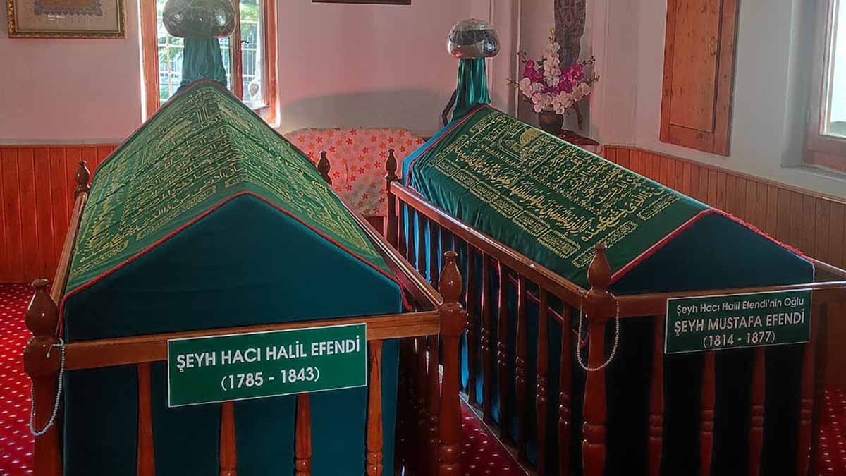 Gerede’nin Değerli Örtüleri Sırra Kadem Bastı 2