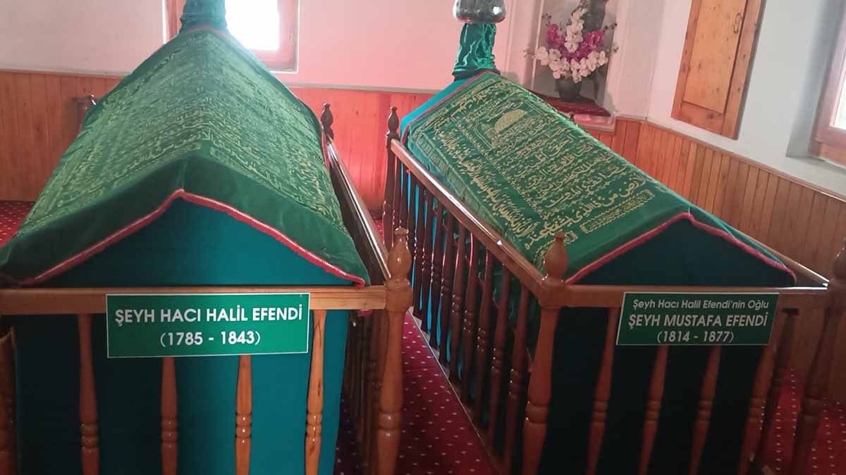 Şeyh Hacı Halil Efendi Türbesi