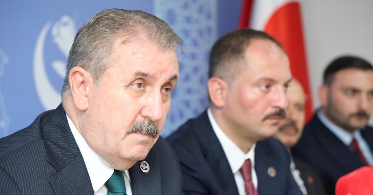 bbp genel baskani mustafa desticiden birlik ve beraberlik mesaji wRs8B7Hm.jpg