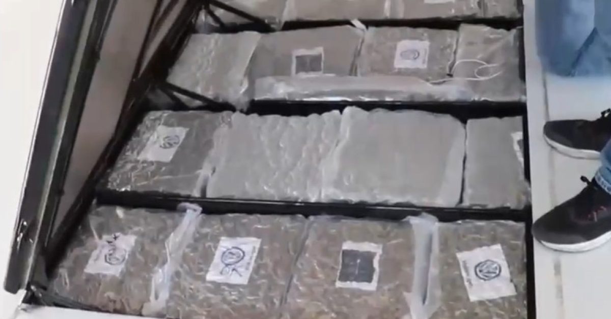 edirne ipsalada uyusturucu operasyonu 387 kilo skunk esrar ele gecirildi YWbcBVw9.jpg