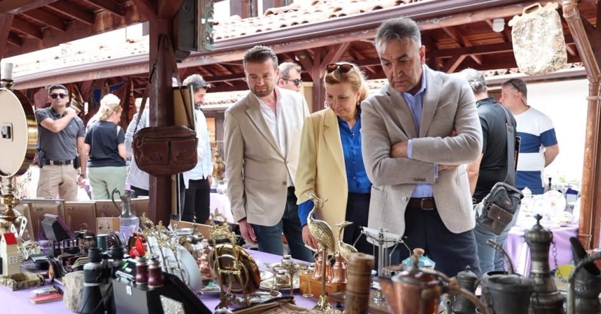 karabuk safranboluda antika pazari acildi E3v5e975.jpg