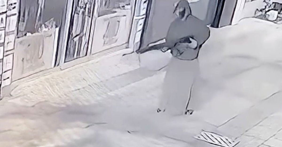 kastamonuda etek giyip is yerini kursunladilar 3 kisi tutuklandi nMgT8xhf.jpg